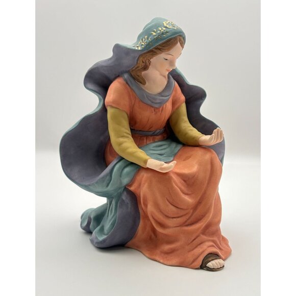Kirkland Nativity Virgin Mary Kneeling Figurine Porcelain Replacement 75177 - Picture 9 of 9